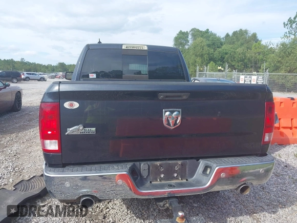 2016 Ram 1500 Big Horn z VIN 1C6RR6LT4GS195063, wystawiony jako IAAI lot #40442805 z przebiegiem 162 358 mil mil oraz . Historia ofert i sprzedaży dostępna na DreamBid. Obrazek 15.