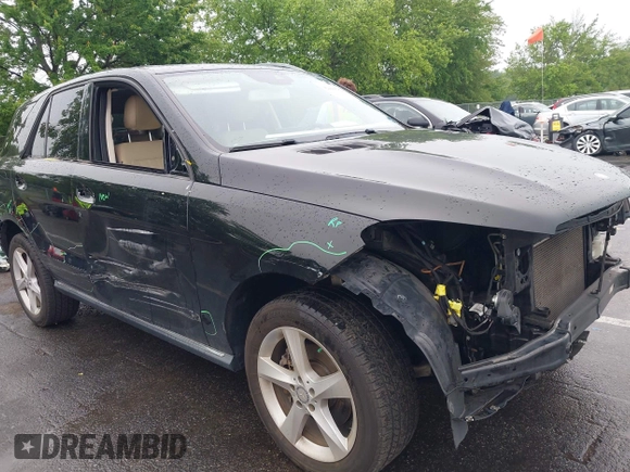 2016 Mercedes-Benz GLE 350 with VIN 4JGDA5HB2GA704220, listed as a IAAI auction lot 42444382 with 103,433 mi miles and . Bid and sale history available at DreamBid. Image 1.