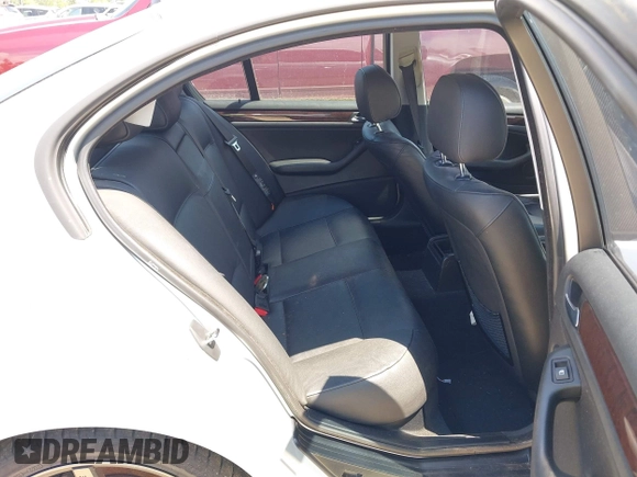 2004 BMW 3 Series 325xi with VIN WBAEU33454PR08948, listed as a IAAI auction lot 42149029 with 100,845 mi miles and . Bid and sale history available at DreamBid. Image 8.