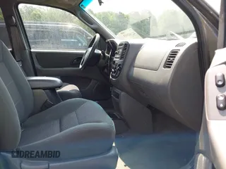2002 Ford Escape XLT Choice с VIN 1FMYU041X2KD01548, выставлен на аукционе IAAI как лот 42384553 с пробегом 202 815 миль миль и . История ставок и продаж доступна на DreamBid. Изображение 5.