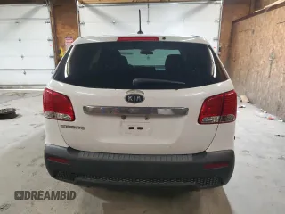 2013 Kia Sorento LX with VIN 5XYKTCA67DG343893, listed as a Copart auction lot 49951445 with 91,981 mi miles and Salvage Title. Bid and sale history available at carsss.com. Image 6.