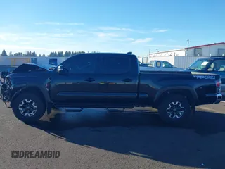 2021 Toyota Tacoma 4WD SR5 with VIN 3TMDZ5BN6MM111605, listed as a IAAI auction lot 41265774 with 68,043 mi miles. Bid and sale history available at carsss.com. Image 15.