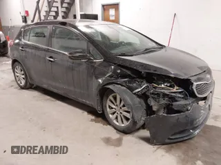2015 Kia Forte 5-Door EX with VIN KNAFX5A83F5372237, listed as a IAAI auction lot 41414128 with 178,767 mi miles. Bid and sale history available at carsss.com. Image 1.