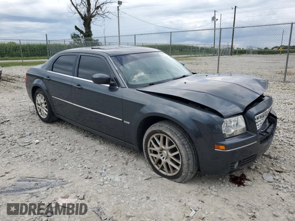2008 Chrysler 300 Touring with VIN 2C3LA53GX8H292185, listed as a Copart auction lot 65751414 with 268,366 mi miles and Clean Title. Bid and sale history available at carsss.com. Image 4.