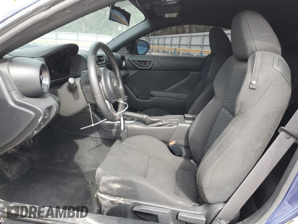 2023 Toyota 86 with VIN JF1ZNBB15P9753934, listed as a Copart auction lot 84543654 with 9,731 mi miles and Non Repairable. Bid and sale history available at DreamBid. Image 7.