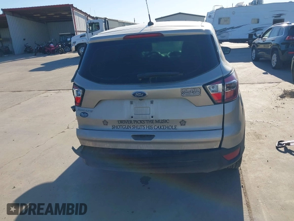 2017 Ford Escape S с VIN 1FMCU0F70HUB79145, выставлен на аукционе IAAI как лот 41734309 с пробегом 77 113 миль миль и . История ставок и продаж доступна на DreamBid. Изображение 16.