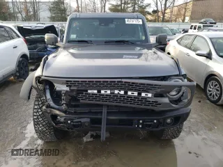 2022 Ford Bronco with VIN 1FMEE5DP3NLB87781, listed as a Copart auction lot 45737175 with 39,760 mi miles and Salvage title. Bid and sale history available at DreamBid. Image 5.