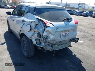 2020 Nissan Kicks S с VIN 3N1CP5BV5LL518629, выставлен на аукционе IAAI как лот 42003304 с пробегом 64 780 миль миль и . История ставок и продаж доступна на DreamBid. Изображение 6.