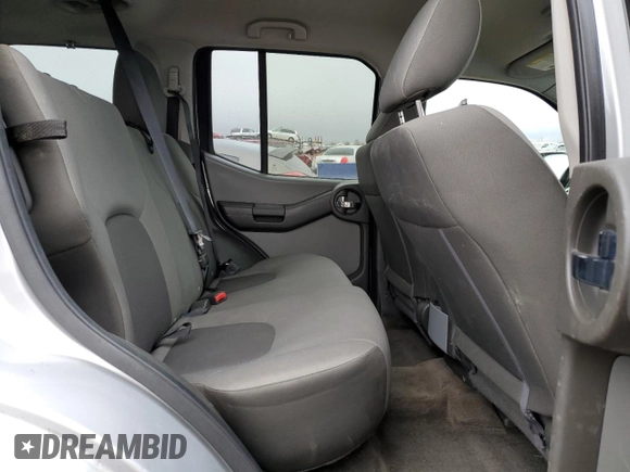 2014 Nissan Xterra X with VIN 5N1AN0NW1EN801139, listed as a Copart auction lot 49270475 with 117,619 mi miles and Salvage Title. Bid and sale history available at DreamBid. Image 11.