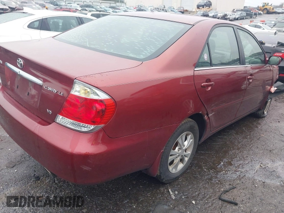 2005 Toyota Camry LE with VIN 4T1BF32K35U094619, listed as a IAAI auction lot 41340935 with 268,736 mi miles and . Bid and sale history available at DreamBid. Image 4.