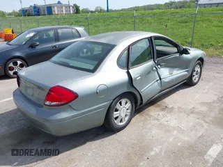 2005 Ford Taurus SEL z VIN 1FAFP56SX5A298284, wystawiony jako IAAI lot #42092395 z przebiegiem Nie podano mil oraz . Historia ofert i sprzedaży dostępna na DreamBid. Obrazek 4.