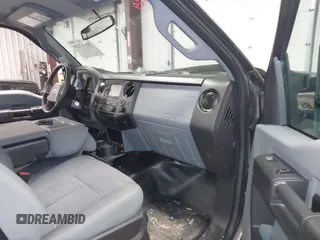 2016 Ford F-250 XLT with VIN 1FTBF2B60GEA32562, listed as a IAAI auction lot 42049024 with 43,020 mi miles and . Bid and sale history available at DreamBid. Image 5.