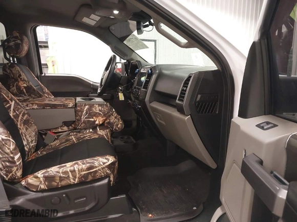 2019 Ford F-150 XL with VIN 1FTEW1E53KKE41188, listed as a IAAI auction lot 41777412 with 97,447 mi miles. Bid and sale history available at carsss.com. Image 5.
