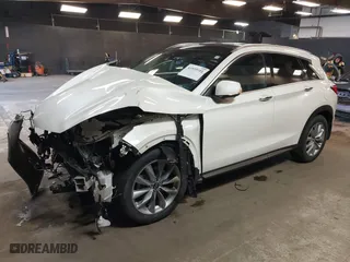 2022 Infiniti QX50 ESSENTIAL with VIN 3PCAJ5CB2NF106826, listed as a IAAI auction lot 41935181 with 40,388 mi miles. Bid and sale history available at carsss.com. Image 2.