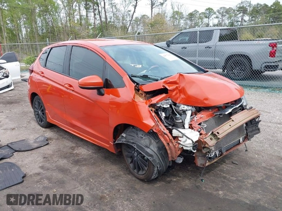 2020 Honda Fit Sport z VIN 3HGGK5H68LM726836, wystawiony jako IAAI lot #41877016 z przebiegiem 103 554 mil mil oraz . Historia ofert i sprzedaży dostępna na DreamBid. Obrazek 1.