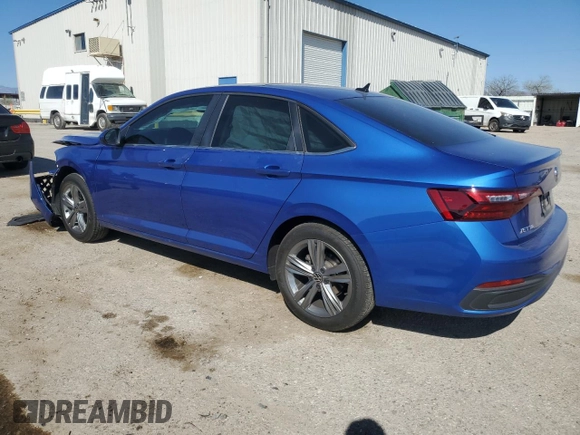2024 Volkswagen Jetta SE with VIN 3VW7M7BU2RM067475, listed as a Copart auction lot 50451495 with 4,909 mi miles and Salvage title. Bid and sale history available at DreamBid. Image 2.