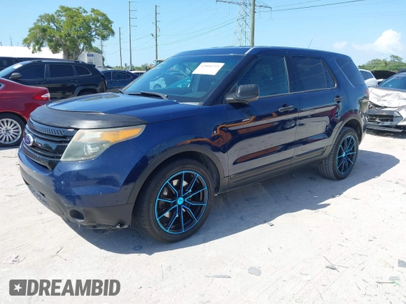 2014 Ford Police Interceptor Utility z VIN 1FM5K8AR7EGC37798, wystawiony jako IAAI lot #42004723 z przebiegiem 146 521 mil mil oraz . Historia ofert i sprzedaży dostępna na DreamBid. Obrazek 2.