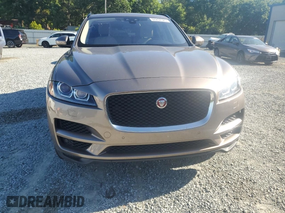2017 Jaguar F-Pace 20d Premium with VIN SADCJ2BN5HA494574, listed as a Copart auction lot 60292325 with 93,331 mi miles and Salvage title. Bid and sale history available at DreamBid. Image 5.