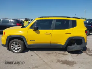 2023 Jeep Renegade Latitude with VIN ZACNJDB11PPP62206, listed as a IAAI auction lot 41998934 with 9,577 mi miles and . Bid and sale history available at carsss.com. Image 15.