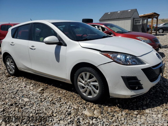 2013 Mazda 3 i Touring z VIN JM1BL1L7XD1794942, wystawiony jako Copart lot #57842295 z przebiegiem 124 408 mil mil oraz Szkoda całkowita • Salvage title. Historia ofert i sprzedaży dostępna na DreamBid. Obrazek 4.
