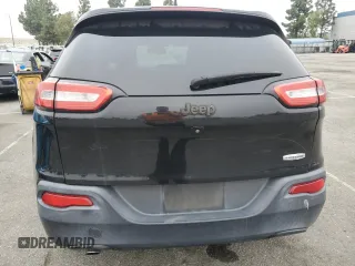 2016 Jeep Cherokee Latitude with VIN 1C4PJLCB7GW128303, listed as a Copart auction lot 53908255 with 104,098 mi miles and Clean title. Bid and sale history available at DreamBid. Image 6.