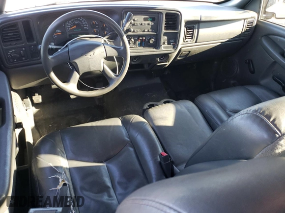 2004 Chevrolet Silverado 1500 Work Truck with VIN 1GCEC19V84E217113, listed as a Copart auction lot 44557325 with 182,226 mi miles and Salvage Title. Bid and sale history available at carsss.com. Image 8.
