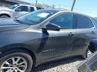 2019 Chevrolet Equinox LT with VIN 2GNAXKEV0K6106725, listed as a IAAI auction lot 41863740 with 171,356 mi miles and . Bid and sale history available at carsss.com. Image 14.