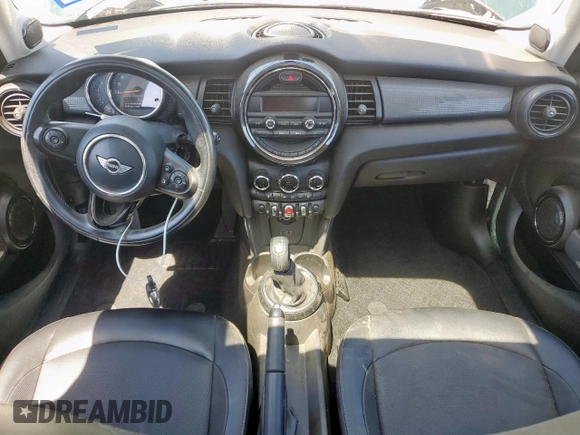 2015 MINI Hardtop 4 Door with VIN WMWXS5C55FT832533, listed as a Copart auction lot 53656465 with 60,723 mi miles and Salvage Title. Bid and sale history available at DreamBid. Image 8.