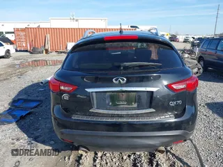 2014 Infiniti QX70 with VIN JN8CS1MU2EM451932, listed as a IAAI auction lot 41439834 with 125,781 mi miles and . Bid and sale history available at DreamBid. Image 16.