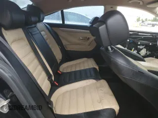 2014 Volkswagen CC R-Line with VIN WVWBP7AN4EE537455, listed as a Copart auction lot 71867584 with 134,449 mi miles and Non Repairable. Bid and sale history available at carsss.com. Image 10.