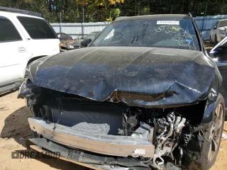 2022 Audi e-tron Premium z VIN WA1AAAGE8NB005610, wystawiony jako Copart lot #63919242 z przebiegiem 10 000 mil mil oraz . Historia ofert i sprzedaży dostępna na DreamBid. Obrazek 7.