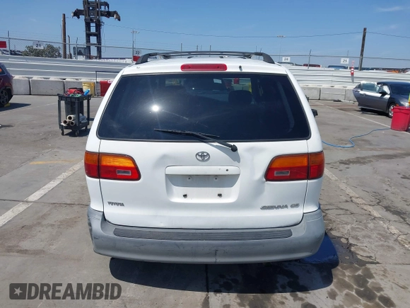 1998 Toyota Sienna LE with VIN 4T3ZF13C2WU066460, listed as a IAAI auction lot 42088006 with 169,014 mi miles and . Bid and sale history available at DreamBid. Image 16.
