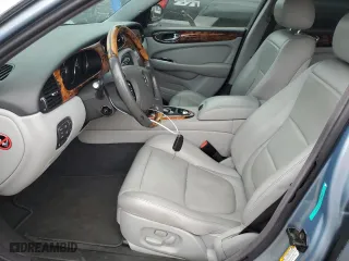 2006 Jaguar XJ with VIN SAJWA71B66SH09694, listed as a Copart auction lot 53547555 with 174,441 mi miles and Clean Title. Bid and sale history available at carsss.com. Image 7.
