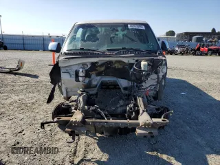 2002 Chevrolet Silverado 1500 LT with VIN 2GCEK19T321386729, listed as a Copart auction lot 48803095 with 0 mi miles and Salvage Title. Bid and sale history available at carsss.com. Image 5.