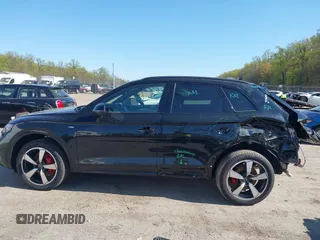2024 Audi Q5 S line Prestige z VIN WA1FAAFY5R2134976, wystawiony jako IAAI lot #42058820 z przebiegiem 3 773 mil mil oraz . Historia ofert i sprzedaży dostępna na DreamBid. Obrazek 15.