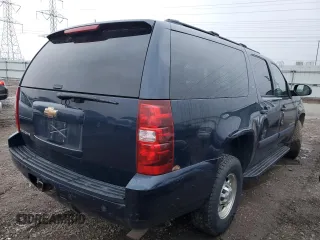 2007 Chevrolet Suburban LT with VIN 3GNGK26K97G302784, listed as a Copart auction lot 79525534 with 297,129 mi miles and Clean Title. Bid and sale history available at DreamBid. Image 3.