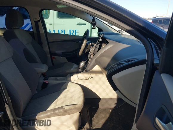 2013 Ford Focus SE with VIN 1FADP3F25DL189424, listed as a IAAI auction lot 42077200 with 135,180 mi miles and . Bid and sale history available at DreamBid. Image 5.
