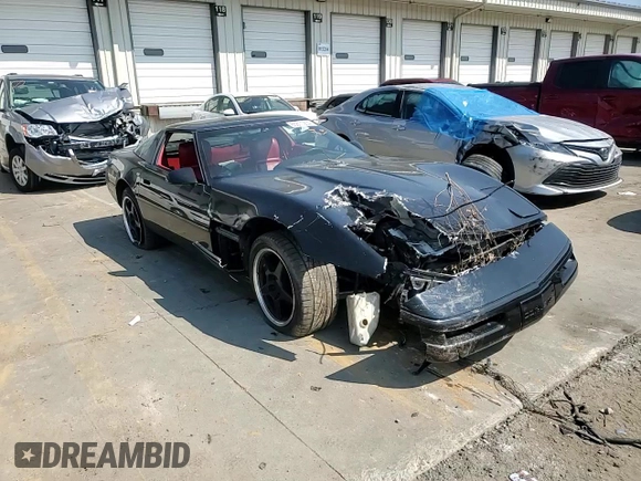 1992 Chevrolet Corvette z VIN 1G1YY23P4N5105420, wystawiony jako Copart lot #65811234 z przebiegiem Nie podano mil oraz Szkoda całkowita • Salvage title. Historia ofert i sprzedaży dostępna na DreamBid. Obrazek 11.