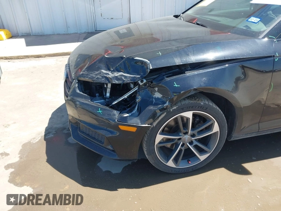 2019 Audi A4 Premium z VIN WAUGMAF49KN014940, wystawiony jako IAAI lot #41962088 z przebiegiem 69 099 mil mil oraz . Historia ofert i sprzedaży dostępna na DreamBid. Obrazek 6.