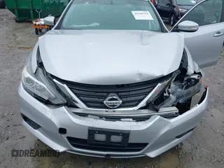 2016 Nissan Altima SV with VIN 1N4AL3AP5GC192300, listed as a IAAI auction lot 41765314 with 162,671 mi miles and . Bid and sale history available at DreamBid. Image 6.