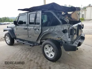 2019 Jeep Wrangler Unlimited Sport Altitude with VIN 1C4HJXDG6KW585358, listed as a Copart auction lot 54000665 with Not provided miles and Salvage title. Bid and sale history available at DreamBid. Image 2.
