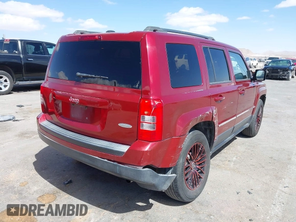 2015 Jeep Patriot Latitude with VIN 1C4NJPFBXFD107692, listed as a IAAI auction lot 41780429 with 178,647 mi miles and . Bid and sale history available at DreamBid. Image 4.