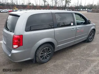 2015 Dodge Grand Caravan SXT Premium Plus with VIN 2C4RDGBGXFR704185, listed as a IAAI auction lot 41815520 with 192,806 mi miles. Bid and sale history available at carsss.com. Image 4.