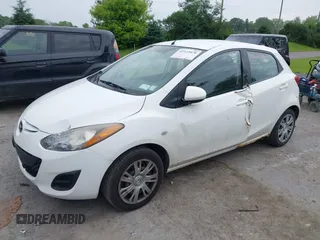 2014 Mazda 2 Sport с VIN JM1DE1KZ9E0179912, выставлен на аукционе IAAI как лот 42522070 с пробегом 108 233 миль миль и . История ставок и продаж доступна на DreamBid. Изображение 2.