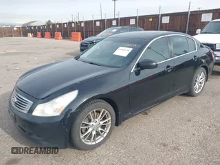 2008 Infiniti G35 x with VIN JNKBV61FX8M260277, listed as a IAAI auction lot 41960139 with 174,209 mi miles. Bid and sale history available at carsss.com. Image 2.
