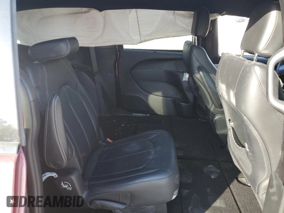 2018 Chrysler Pacifica Touring L with VIN 2C4RC1BG7JR332720, listed as a Copart auction lot 53940265 with 58,523 mi miles and Salvage Title. Bid and sale history available at DreamBid. Image 11.