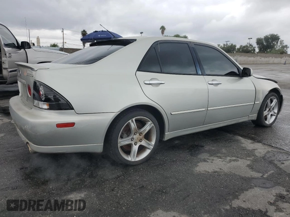2004 Lexus IS 300/350 with VIN JTHBD192840083639, listed as a Copart auction lot 55603385 with 270,236 mi miles and Clean Title. Bid and sale history available at DreamBid. Image 3.