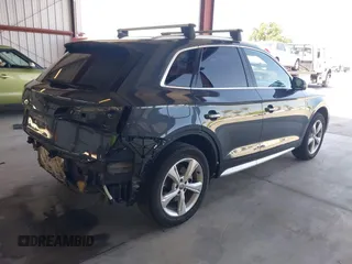 2020 Audi Q5 Premium z VIN WA1ANAFY7L2043097, wystawiony jako IAAI lot #41912219 z przebiegiem 58 265 mil mil oraz . Historia ofert i sprzedaży dostępna na DreamBid. Obrazek 4.