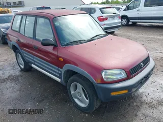 1997 Toyota RAV4 with VIN JT3GP10V2V0011119, listed as a IAAI auction lot 42102913 with 119,073 mi miles and . Bid and sale history available at DreamBid. Image 1.