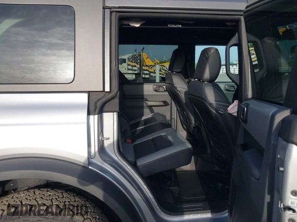 2024 Ford Bronco Black Diamond with VIN 1FMDE1BH5RLB38488, listed as a IAAI auction lot 42650965 with 944 mi miles and . Bid and sale history available at DreamBid. Image 8.